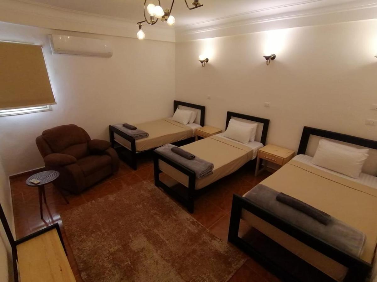 Champollion Hostel Каир Экстерьер фото